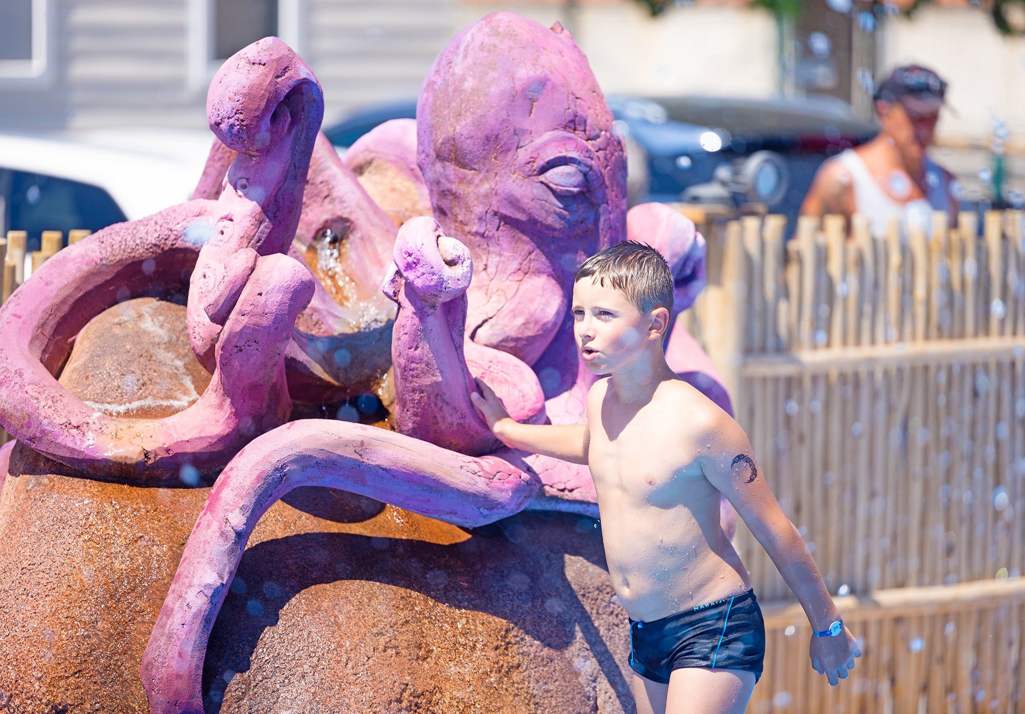 sculpture pieuvre aire de jeux aquatique