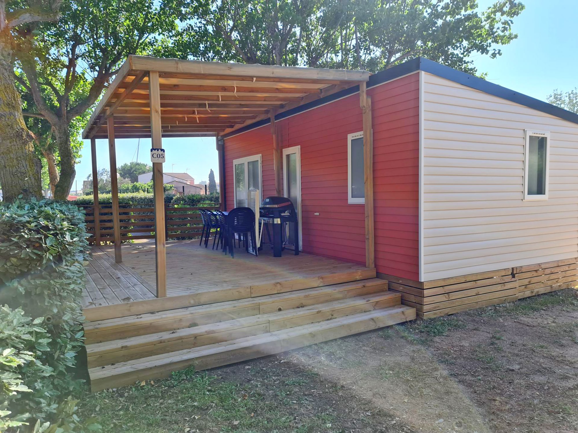 vue exterieur location Ara camping robinson