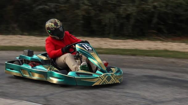 Karting à Marseillan Plage circuit homologué de 600 mètres